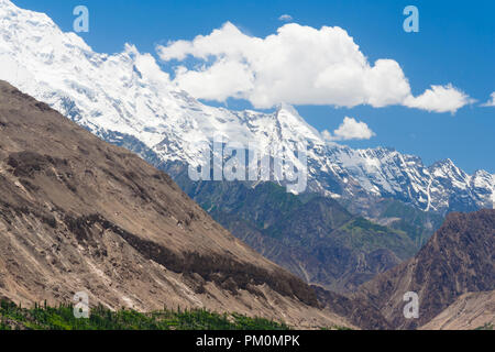 Karimabad, Hunza Valley, Gilgit-Baltistan, Pakistan : Slopes of Rakaposhi mountain in the Karakoram range, at 7,788 m (25,551 ft) It is the 27th highe Stock Photo