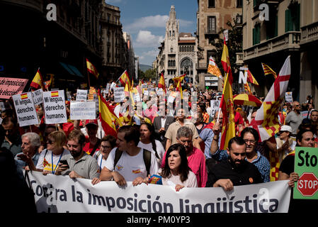 Barcelona, Spain. 16 September 2018.  Protesters called by unionist organizations march  in Barcelona in support of the use of the Spanish language and against the Language immersion system, a technique using bilingual language education (Catalan and Spanish) in the Catalan schools. Credit:  Jordi Boixareu/Alamy Live News Stock Photo