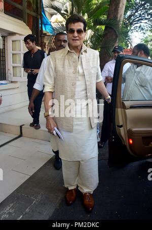 Mumbai, India. 16th Sep, 2018. Actor Jitendra seen at Ekta Kapoor house for Ganpati darshan in Mumbai. Credit: Azhar Khan/SOPA Images/ZUMA Wire/Alamy Live News Stock Photo