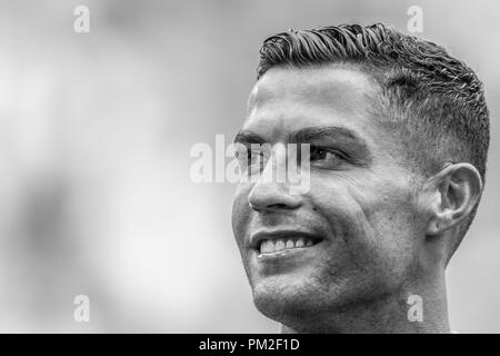 Cristiano ronaldo Black and White Stock Photos & Images - Alamy