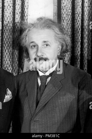 Albert Einstein 1930 Stock Photo Alamy