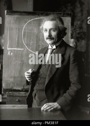 Albert Einstein, 1921.  Photo by F. Schmutzer   File Reference # 1130 005THA Stock Photo