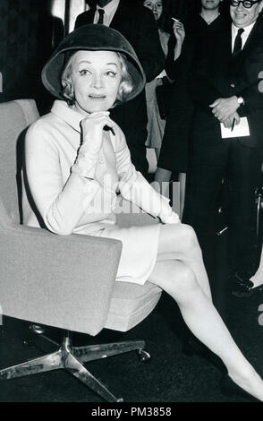 Marlene Dietrich, 1967. File Reference # 1155 002THA © JRC