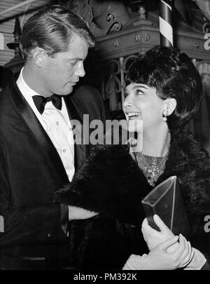 troy donahue suzanne pleshette