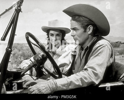 James Dean and Elizabeth Taylor 'Giant' 1955 Warner File Reference # 30732 430THA Stock Photo
