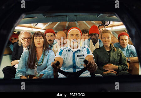 Film Still from 'The Life Aquatic with Steve Zissou' Waris Ahluwalia, Michael Gambon, Anjelica Huston, Noah Taylor, Bud Cort, Bill Murray, Matthew Gray Gubler, Seu Jorge, Jeff Goldblum, Cate Blanchett, Willem Dafoe © 2004 Touchstone Pictures File Reference # 307351140THA  For Editorial Use Only -  All Rights Reserved Stock Photo