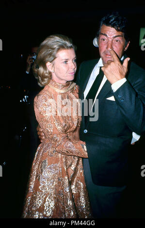 Dean Martin and wife Jeanne Martin, circa 1967. File Reference #1023 006THA © JRC /The Hollywood Archive - All Rights Reserved. Stock Photo