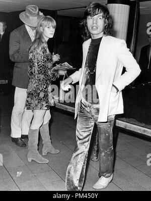 Rolling Stones Mick Jagger With Marianne Faithfull Stock Photo - Alamy