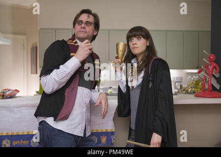 (L-r) Carl (JIM CARREY) and Allison (ZOOEY DESCHANEL) attend a 'Harry Potter'-themed party in Warner Bros. Pictures' and Village Roadshow's comedy 'Yes Man,' distributed by Warner Bros. Pictures. Stock Photo