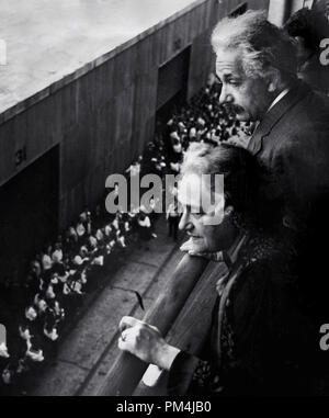 Albert Einstein With His Wife Elsa Stock Photo - Alamy