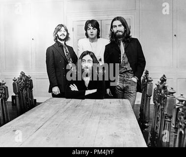 Beatles Ringo Starr, Paul McCartney, George Harrison and John Lennon, circa 1969. File Reference #1013 103 THA © JRC /The Hollywood Archive - All Rights Reserved. Stock Photo