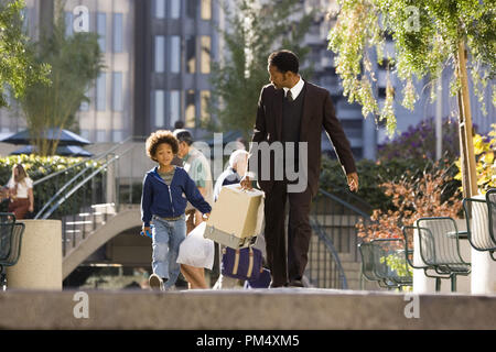 Studio Publicity Still from 'The Pursuit of Happyness' Jaden Smith, Will Smith © 2006 Columbia Pictures Photo credit: Zade Rosenthal   File Reference # 307372581THA  For Editorial Use Only -  All Rights Reserved Stock Photo