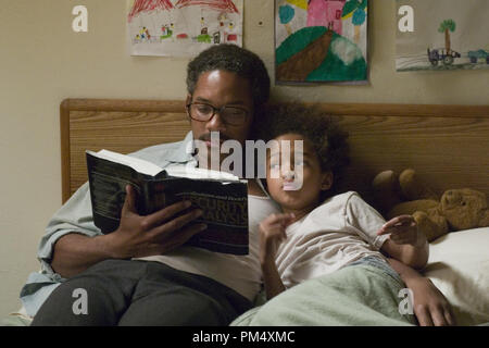 Studio Publicity Still from 'The Pursuit of Happyness' Will Smith, Jaden Smith © 2006 Columbia Pictures Photo credit: Zade Rosenthal   File Reference # 307372588THA  For Editorial Use Only -  All Rights Reserved Stock Photo