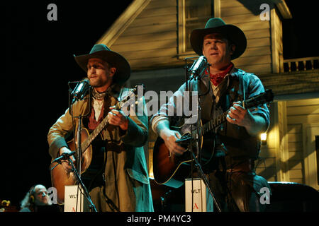 Film Still / Publicity Still from 'A Prairie Home Companion' Woody Harrelson, John C. Reilly © 2006 Picturehouse Photo Credit: Melinda Sue Gordon  File Reference # 30737355THA  For Editorial Use Only -  All Rights Reserved Stock Photo