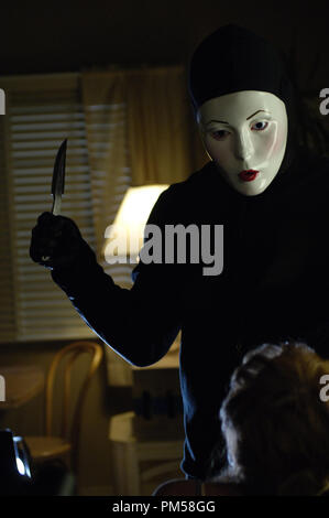 Studio Publicity Still from "Nip / Tuck" Julian McMahon, Rhona Mitra