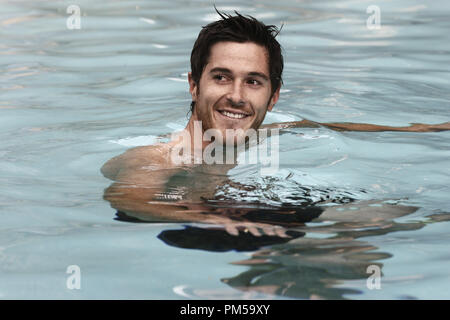 Studio Publicity Still from 'Brothers & Sisters' Dave Annable 2006 Photo credit: Scott Garfield   File Reference # 307371464THA  For Editorial Use Only -  All Rights Reserved Stock Photo