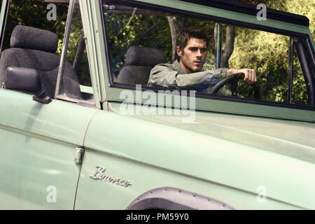 Studio Publicity Still from 'Brothers & Sisters' Dave Annable 2006 Photo credit: Scott Garfield  File Reference # 307371465THA  For Editorial Use Only -  All Rights Reserved Stock Photo