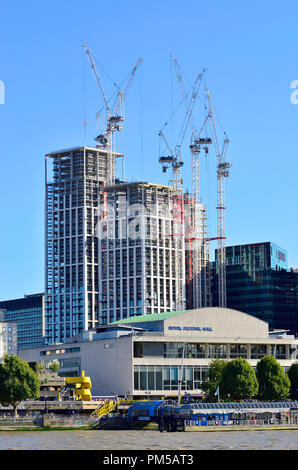 Royal Building Building Shell London, England, UK. Construction work at the Shell Centre ...