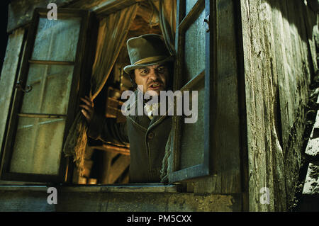 Film Still / Publicity Still from 'Oliver Twist' Jamie Foreman © 2005 TriStar Pictures Photo Credit: Guy Ferrandis  File Reference # 30736128THA  For Editorial Use Only -  All Rights Reserved Stock Photo