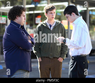 Studio Publicity Still from 'Superbad' Jonah Hill, Michael Cera, Christopher Mintz-Plasse © 2007 Columbia Pictures Photo credit: Melissa Moseley    File Reference # 307381402THA  For Editorial Use Only -  All Rights Reserved Stock Photo