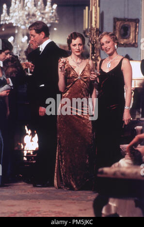 Film Still / Publicity Still from 'Gosford Park' Kristin Scott Thomas & Natasha Wightman ©2002 USA Films Photo Credit: Mark Tittle Stock Photo