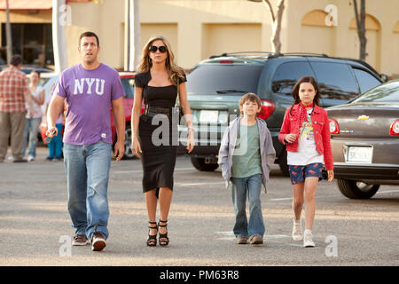 (l to r) Adam Sandler, Jennifer Aniston, Griffin Gluck and Bailee Madison star in Columbia Pictures' comedy JUST GO WITH IT. Stock Photo