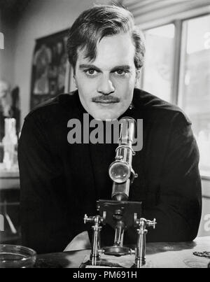 Omar Sharif, 'Doctor Zhivago' 1965 MGM  File Reference # 31316 106THA Stock Photo