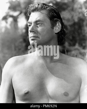 Johnny Weissmuller, 'Tarzan and the Leopard Woman' 1946. File Reference # 31316 121THA Stock Photo