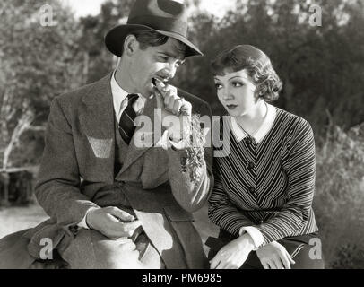 Clark Gable and Claudette Colbert, 'It Happened One Night' 1934 Columbia  File Reference # 31316 199THA Stock Photo