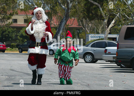 Film Still / Publicity Still from 'Bad Santa' Billy Bob Thornton and Tony Cox © 2003 Buena Vista  Photo Credit: Tracy Bennett File Reference # 30753929THA  For Editorial Use Only -  All Rights Reserved Stock Photo