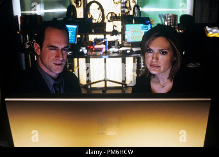 Chris meloni and dean winters hi-res stock photography and images - Alamy