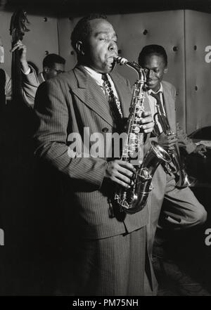 Portrait of Charlie Parker, Tommy Potter, Miles Davis, and Max Roach, Three Deuces, New York, N.Y., circa Aug. 1947 File Reference # 30928 681THA Photo by: William P. Gottlieb Stock Photo