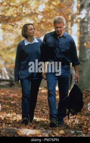 Film Still / Publicity Still from 'Random Hearts' Kristin Scott Thomas, Harrison Ford © 1999 Columbia    File Reference # 30973527THA  For Editorial Use Only -  All Rights Reserved Stock Photo