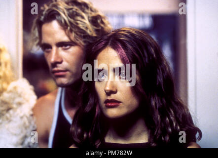 Film Still from 'The Velocity of Gary' Thomas Jane, Salma Hayek © 1998 Columbia / Tri-Star Photo Credit: Dan Zaitz  File Reference # 30996071THA  For Editorial Use Only -  All Rights Reserved Stock Photo