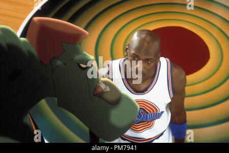 Film Still from 'Space Jam' Michael Jordan © 1996 Warner  File Reference # 31042241THA  For Editorial Use Only - All Rights Reserved Stock Photo