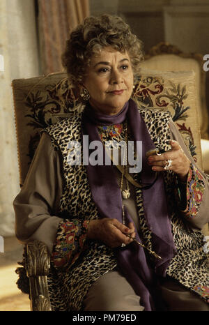 Film Still from 'Mr. Wrong' Joan Plowright © 1996 Touchstone Pictures Photo Credit: Suzanne Tenner   File Reference # 31042332THA  For Editorial Use Only - All Rights Reserved Stock Photo