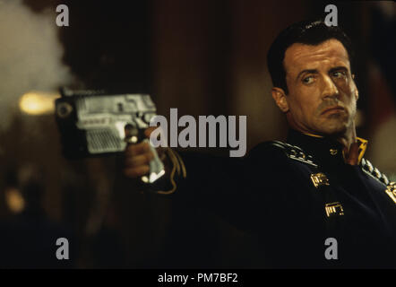 Film Still from 'Judge Dredd' Sylvester Stallone © 1995 Hollywood Pictures Photo Credit: Richard Blanshard    File Reference # 31043290THA  For Editorial Use Only - All Rights Reserved Stock Photo