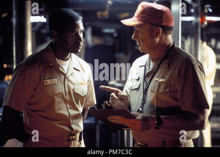 Film Still from 'Crimson Tide' Denzel Washington, Gene Hackman © 1995 Hollywood Pictures Photo Credit: Richard Foreman  File Reference # 31043517THA  For Editorial Use Only - All Rights Reserved Stock Photo