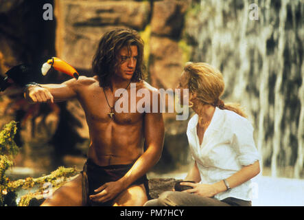 Film Still from 'George of the Jungle' Bredan Fraser, Leslie Mann © 1997 Buena Vista Photo Credit: Marsha Blackburn  File Reference # 31013314THA  For Editorial Use Only - All Rights Reserved Stock Photo