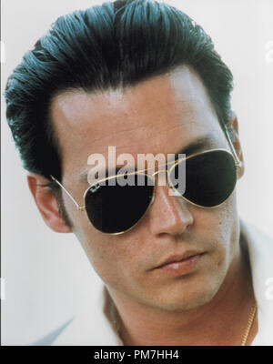 Film Still from 'Donnie Brasco' Johnny Depp © 1997 TriStar Pictures   File Reference # 31013366THA  For Editorial Use Only - All Rights Reserved Stock Photo