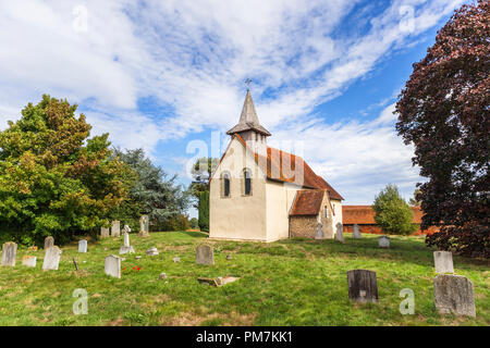 Surrey history and heritage: Small, historic Wisley Church in the village of Wisley, Surrey, UK which dates back to Norman times in about 1150 Stock Photo