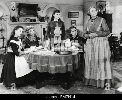 Margaret O'Brien, Elizabeth Taylor, June Allyson, Janet Leigh, and Lucille Watson 'Little Women' 1949 MGM File Reference # 31202 602THA Stock Photo