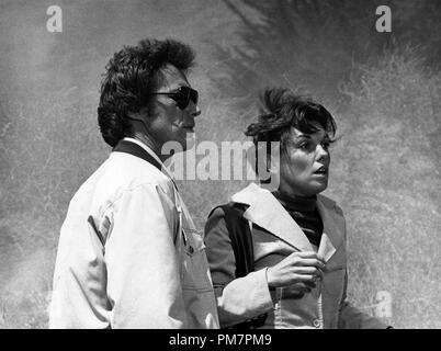 Studio Publicity Still: 'The Enforcer'  Clint Eastwood, Tyne Daly  1976 Warner           File Reference # 31386 1006THA Stock Photo