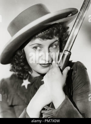 Barbara Stanwyck, 'Annie Oakley' 1935 RKO File Reference # 31537 543 Stock Photo