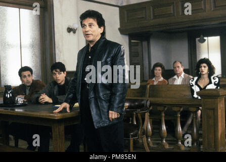 Film still or Publicity still from 'My Cousin Vinny' Mitchell Whitfield, Ralph Macchio, Joe Pesci, Marisa Tomei © 1992 20th Century Fox Photo Credit: Ben Glass All Rights Reserved   File Reference # 31487 167THA  For Editorial Use Only Stock Photo