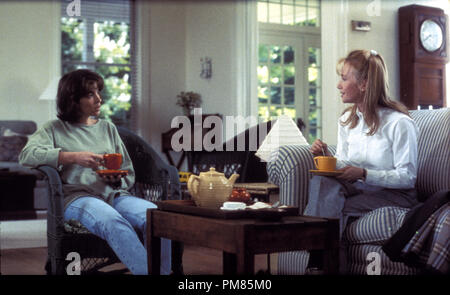 Film still or Publicity still from 'The Hand That Rocks the Cradle' Annabella Sciorra, Rebecca De Mornay © 1992 Hollywood Pictures Photo Credit: Matthew McVay All Rights Reserved   File Reference # 31487 282THA  For Editorial Use Only Stock Photo