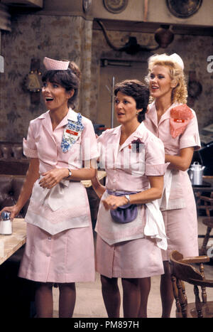 Studio Publicity Still from 'Alice' Beth Howland, Linda Lavin, Celia Weston 1984  All Rights Reserved   File Reference # 31706369THA  For Editorial Use Only Stock Photo