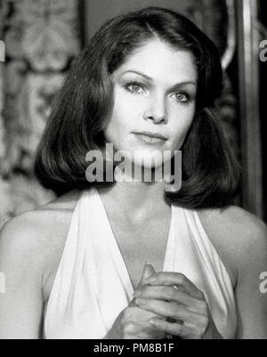 Lois Chiles as Holly Goodhead in Moonraker – borg