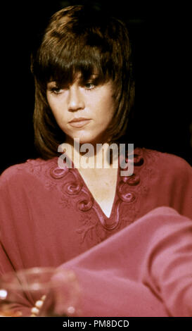 Studio released publicity film still from 'Klute' Jane Fonda 1971 Warner Brothers  File Reference # 31955 475THA Stock Photo