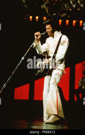 Archival Classic Cinema - Elvis Presley Retrospective) Elvis